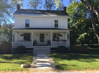 54 Cottage St, Manchester Center, VT 05255