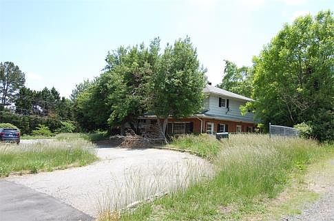 1st image of 1165 Weaver Dairy Rd