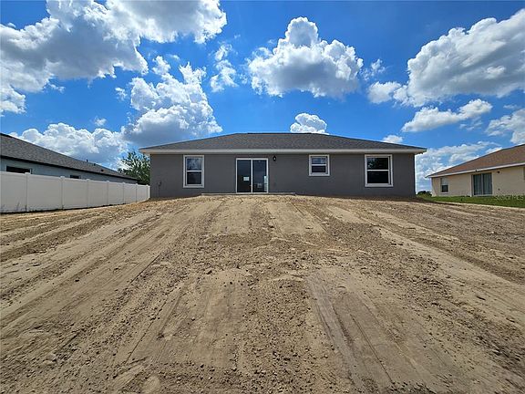 5th image of 251 Chestnut Rd