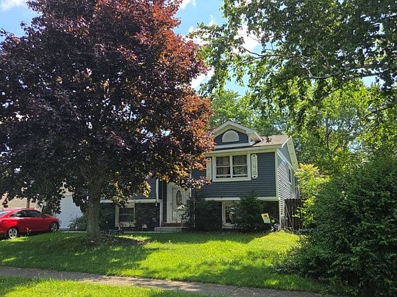 2nd image of 7023 Waring Cir