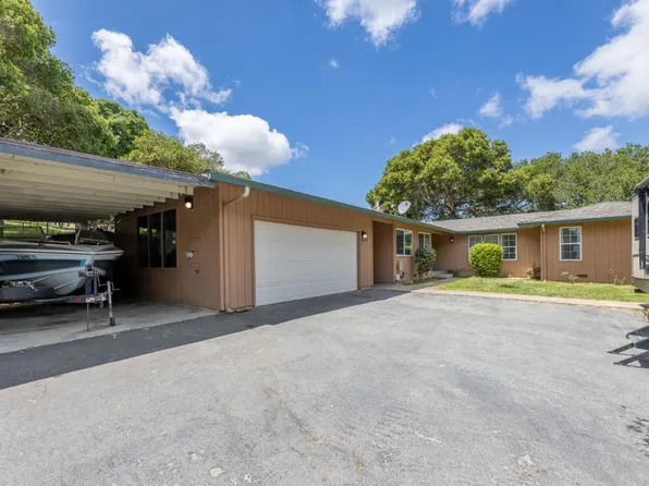 16845 Blackie Rd, Salinas, CA 93907