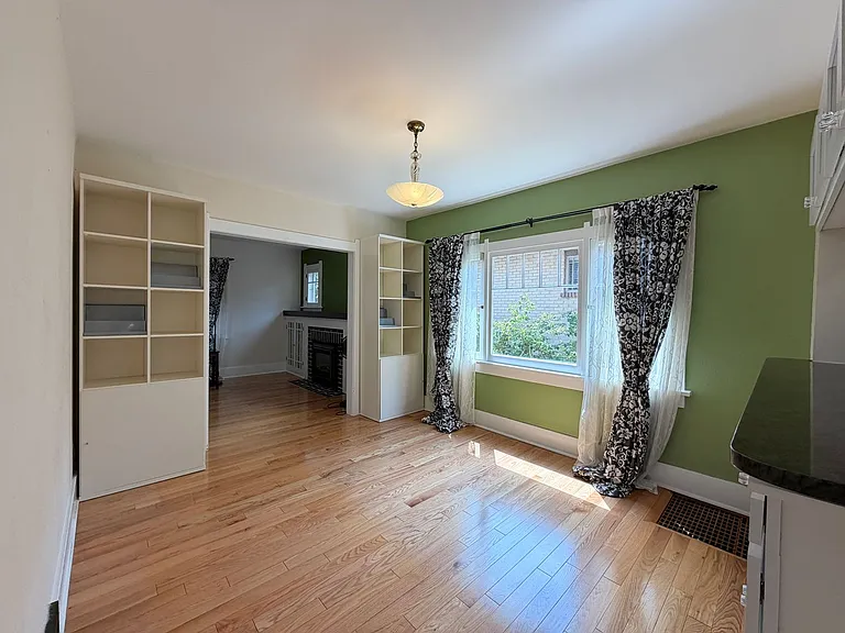 631 Jackson St — Photo 12