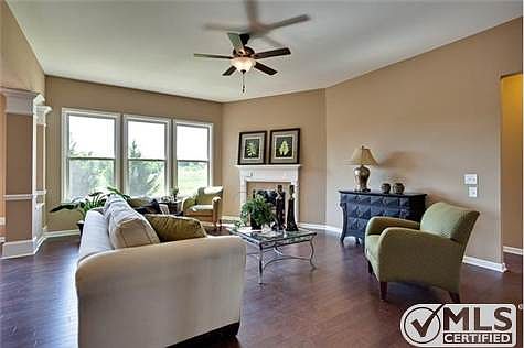 5th image of 1812 Fairhaven Ln #58