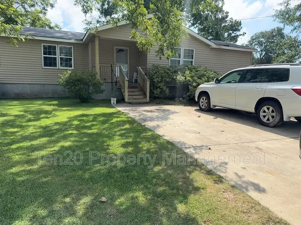 7704 Crescent Dr, Columbus, GA 31909