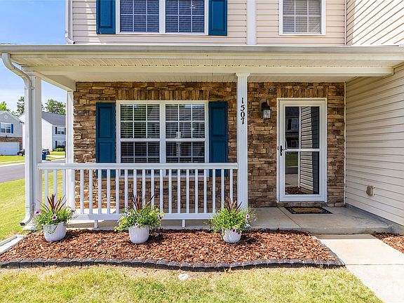 2nd image of 1507 Cold Creek Pl