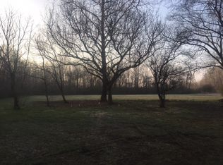 2147 New London Rd, Hamilton, OH 45013