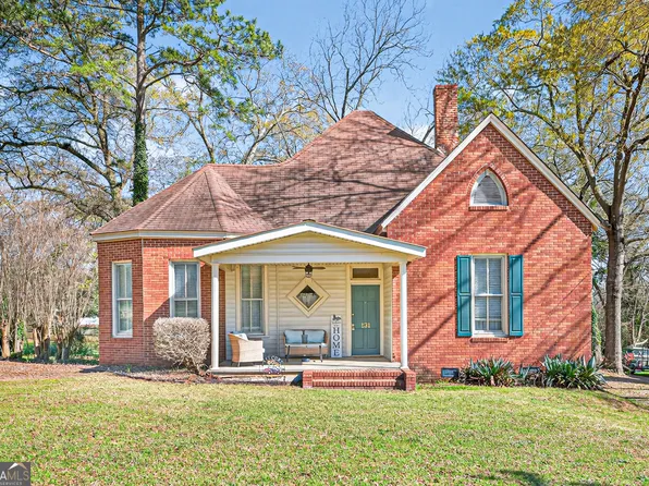 131 S Thomas St, Elberton, GA 30635