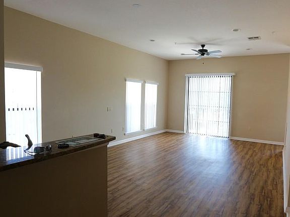 3rd image of 3704 Avalon Park East Blvd