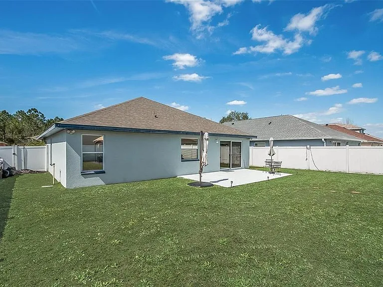 3111 Turnberry Blvd — Photo 26