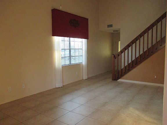5th image of 470 L M Davey Ln