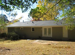 3760 Stanford Cir, Decatur, GA 30034