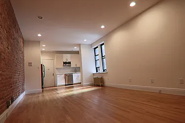 Rented by PMG Real Estate 