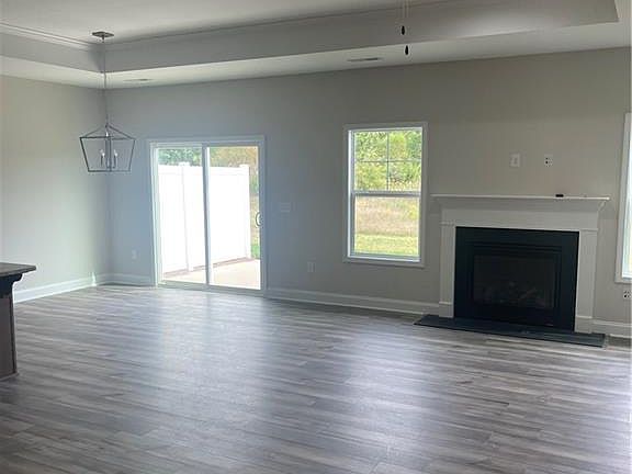 5th image of 6636 Knob Creek Dr #718