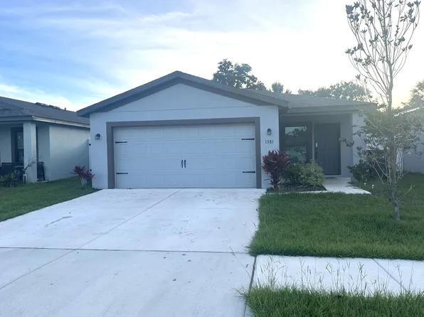 1381 Barnacle Bay Pl, Tampa, FL 33619