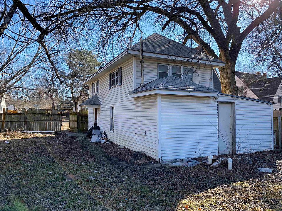 2nd image of 735 S Chautauqua Ave