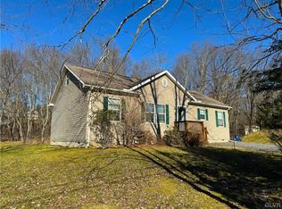 3011 Pleasant View Dr, Kunkletown, PA 18058