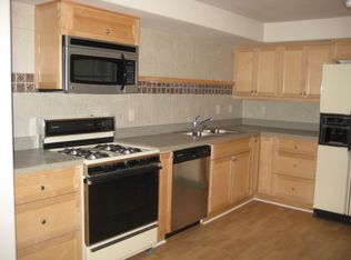 314 Roehl Rd NW, Los Ranchos, NM 87107