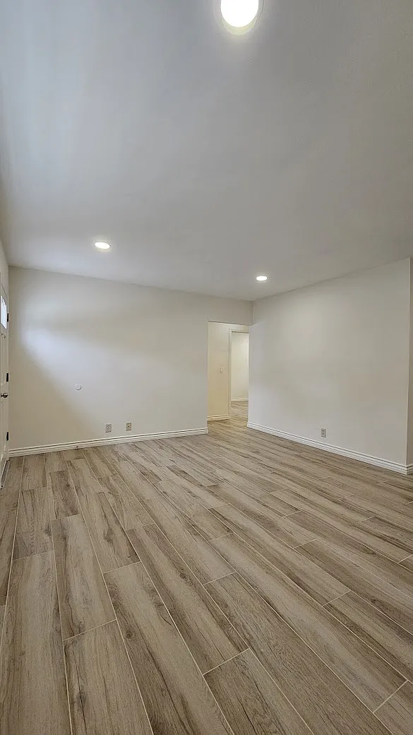 2518 Orange Ave — Photo 1