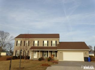 600 N Fairground Way, Elmwood, IL 61529