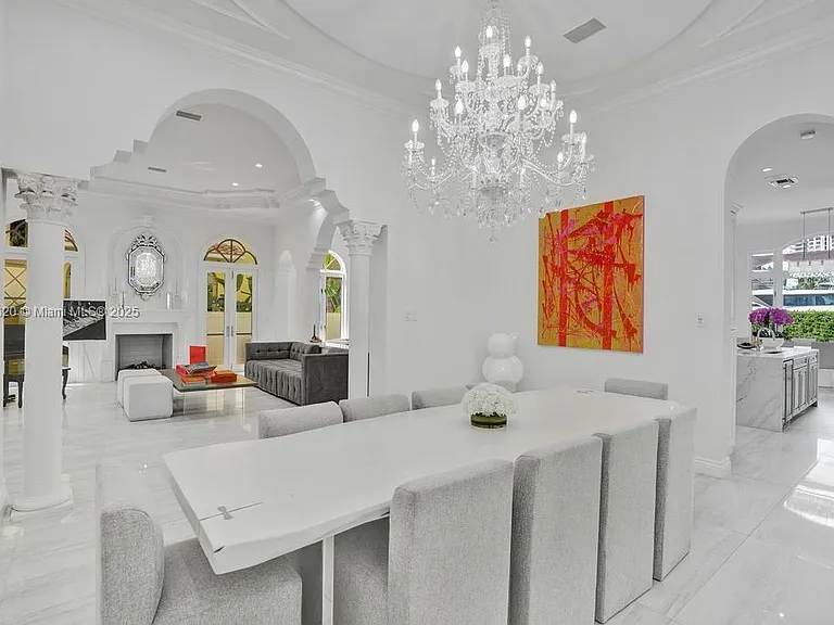1516 Island Blvd — Photo 33