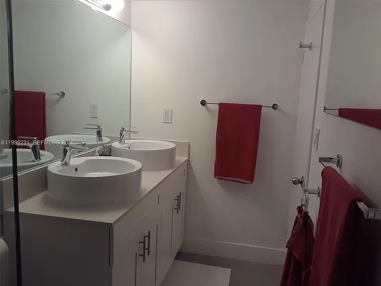 3301 NE 5th Ave #507 — Photo 15