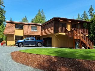 1110 E McLeod Rd, Bellingham, WA 98226