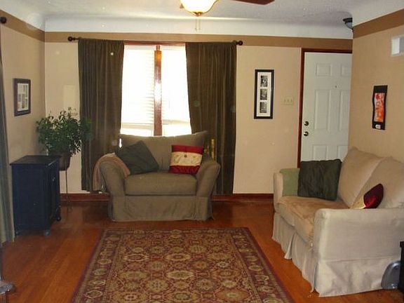 2nd image of 6423 Southwest Ave