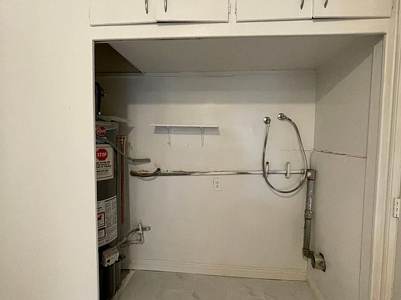 Washer and dryer hookups