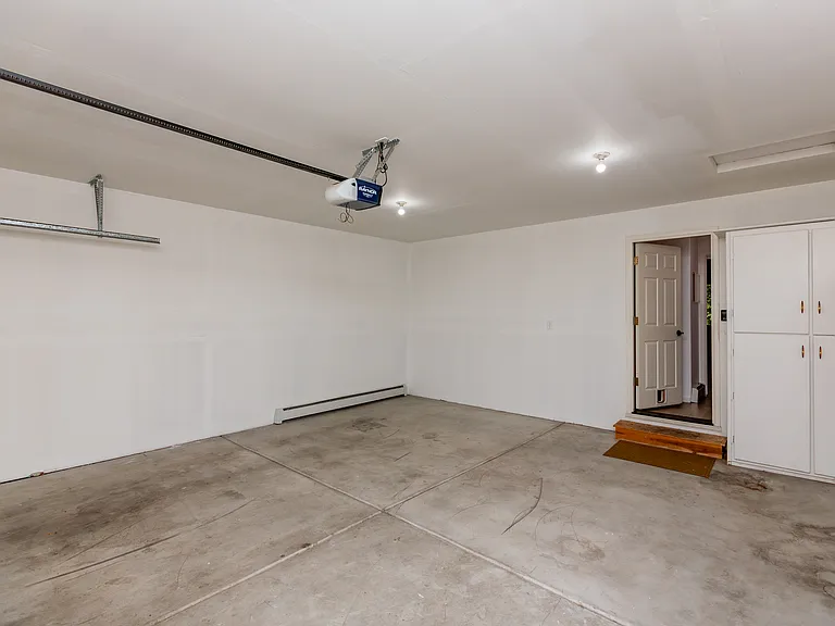 528 Park Ridge Ct — Photo 65