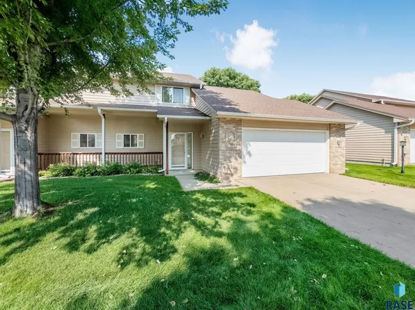 1863 S Sertoma Ave Unit 102, Sioux Falls, SD 57106