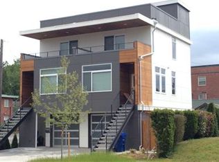 2600 45th Ave SW, Seattle, WA 98116