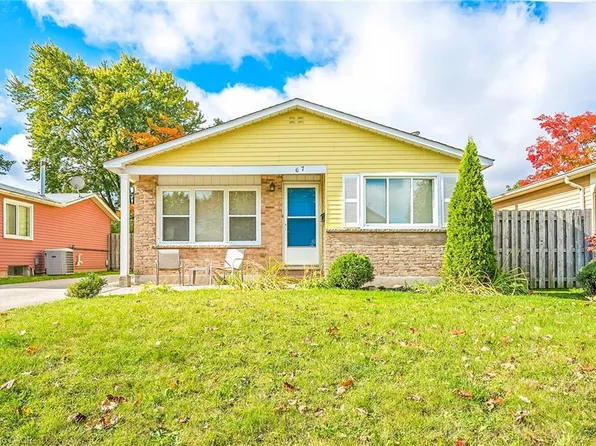 67 Karen Walk, Waterloo, ON N2L 5X1