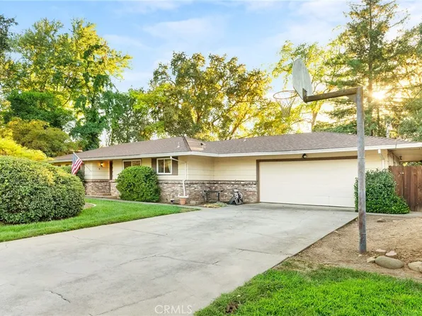 8 Creek Cir, Chico, CA 95973
