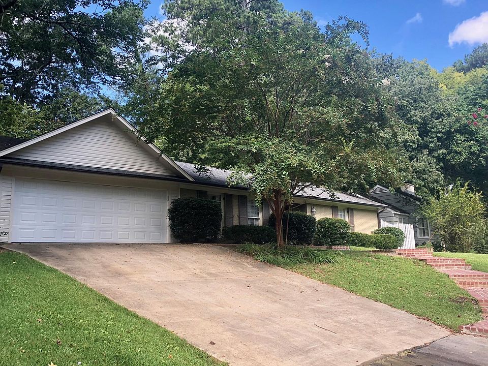 1st image of 741 Sherwood Dr