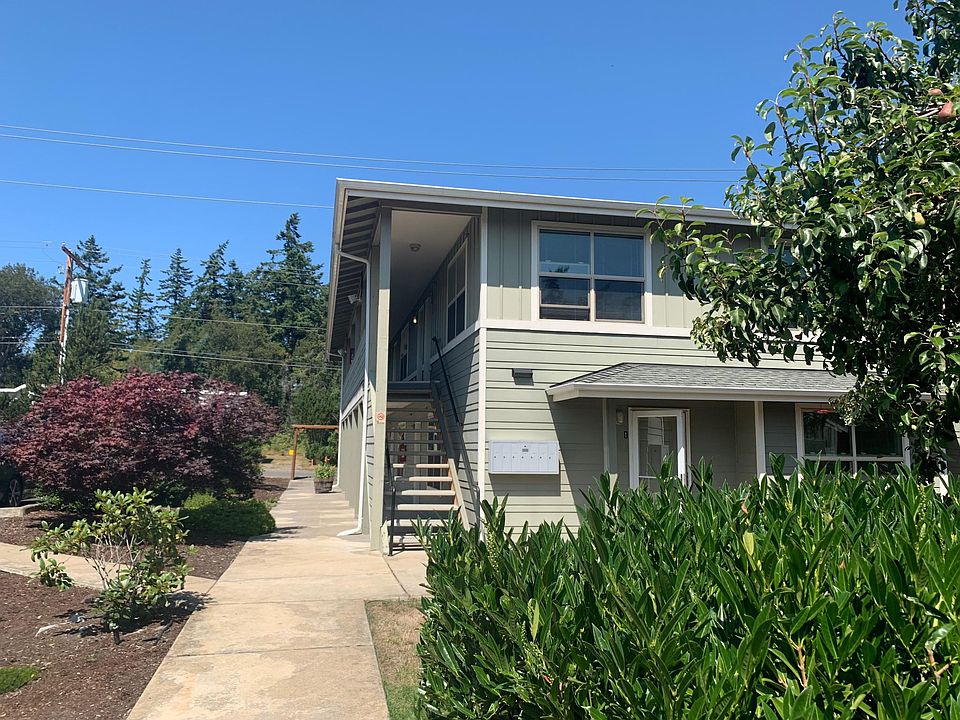 2nd image of 1509 9th St