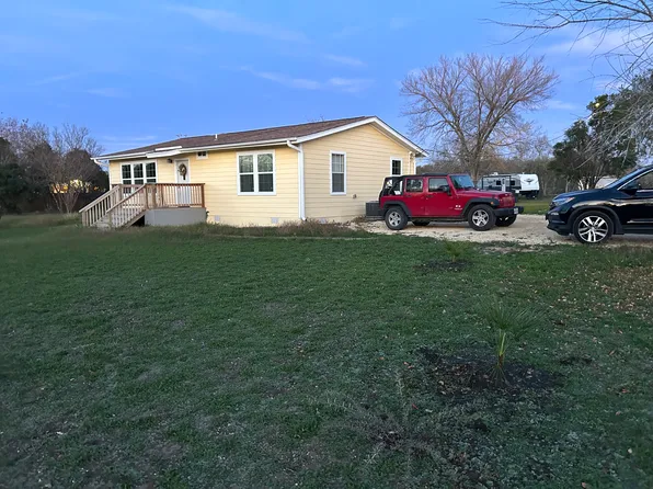 108 County Road 4613, Castroville, TX 78009