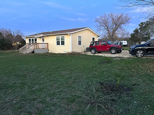 108 County Road 4613 Photo 1