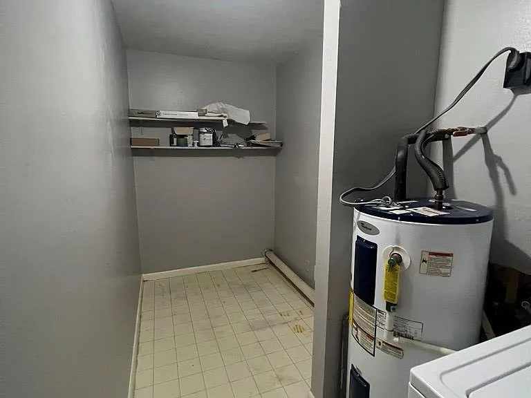 100A Hilltop Dr — Photo 14