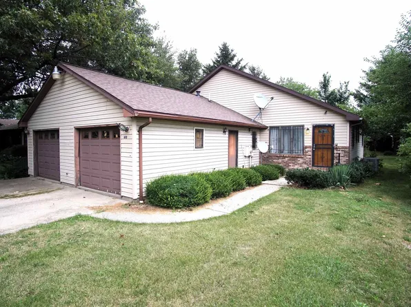 610 Home Ave, Lincoln, IL 62656