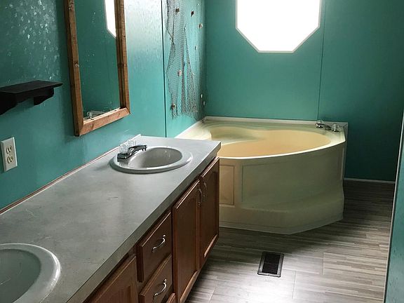 5th image of 4603 54th St