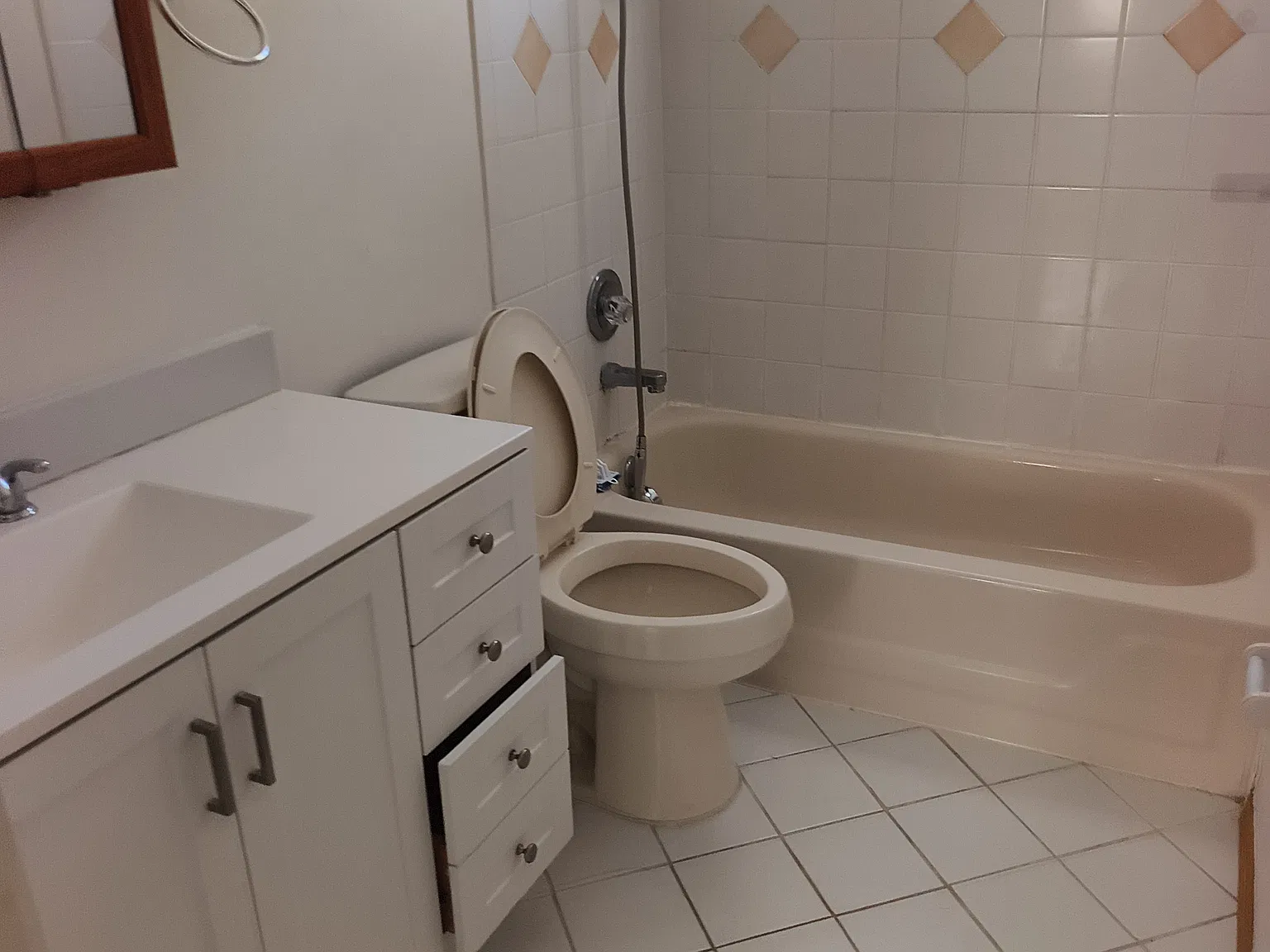3 bed, 1582 sqft, $2,200 — Photo 4