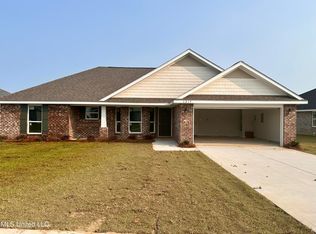 6215 Diamond Ln, Biloxi, MS 39532
