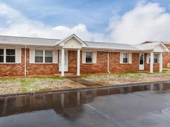 SH101-College Road Apartments (RCA)