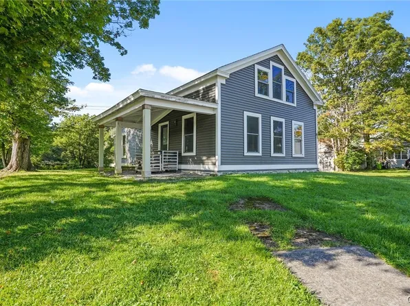 61 W Main St, Morrisville, NY 13408