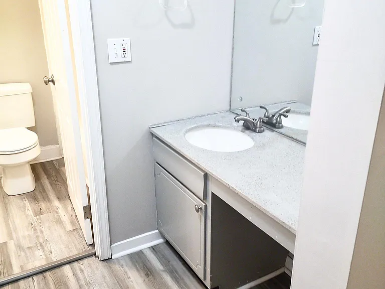 2201 Alta Ave #3 — Photo 6