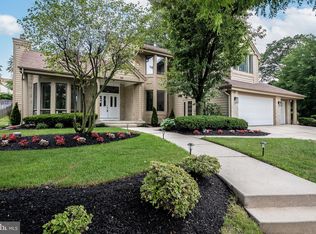 98 Renaissance Dr, Cherry Hill, NJ 08003