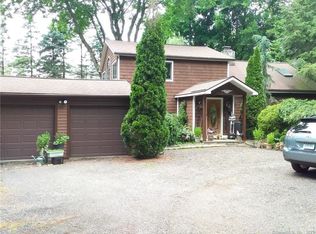 34 Old Tannery Rd, Monroe, CT 06468