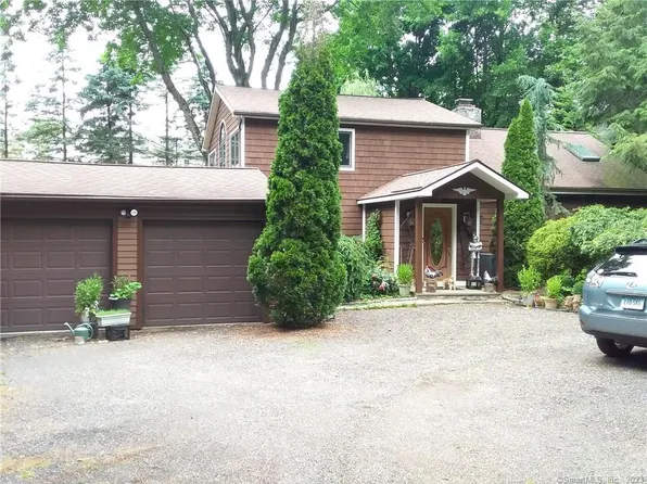 34 Old Tannery Road, Monroe, CT 06468