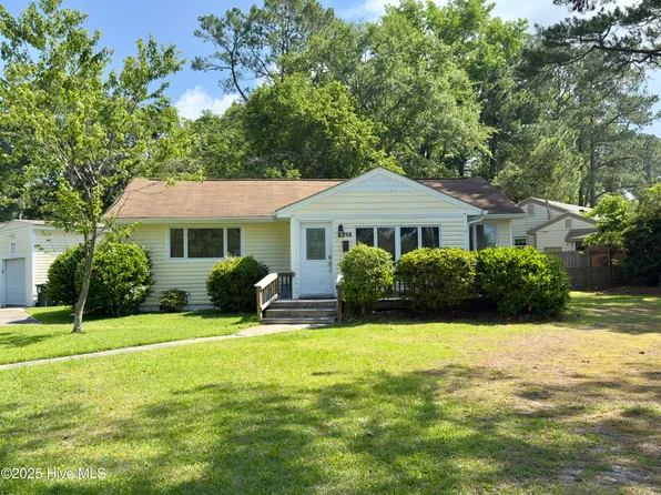 2014 Center Avenue, New Bern, NC 28560