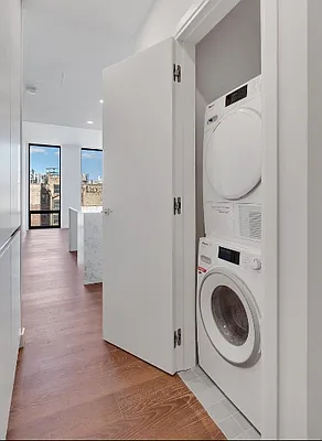 Rented by Compass | media 32